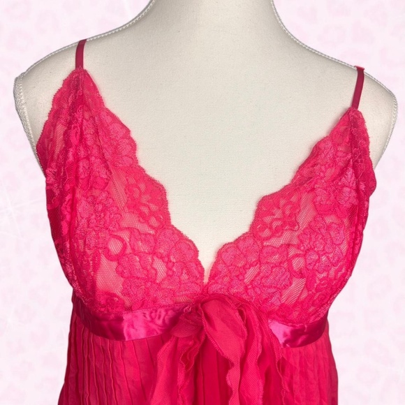 pink ruffled lace slip - Picture 2 of 4
